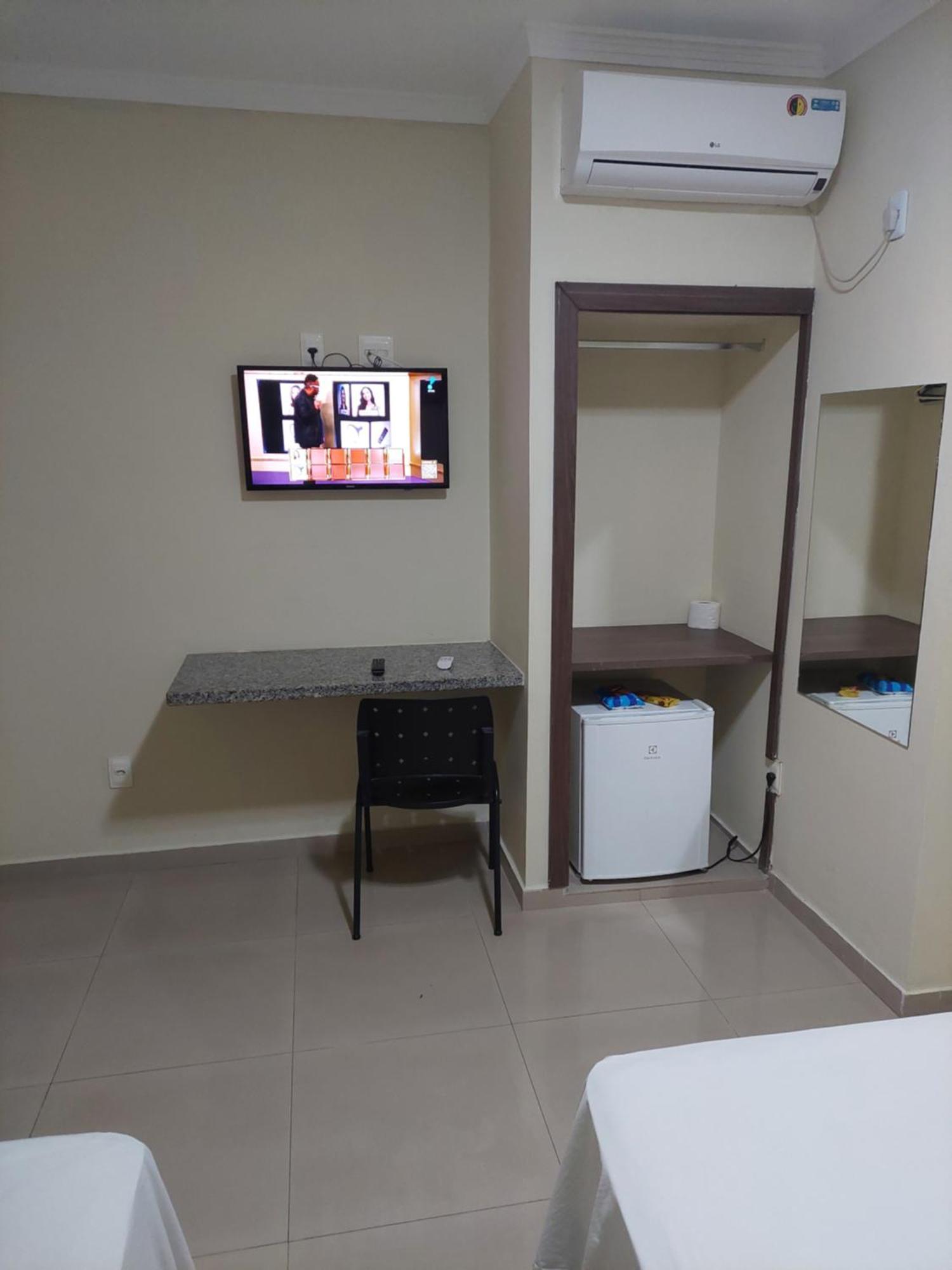 Apoema Hotel Cuiabá Extérieur photo