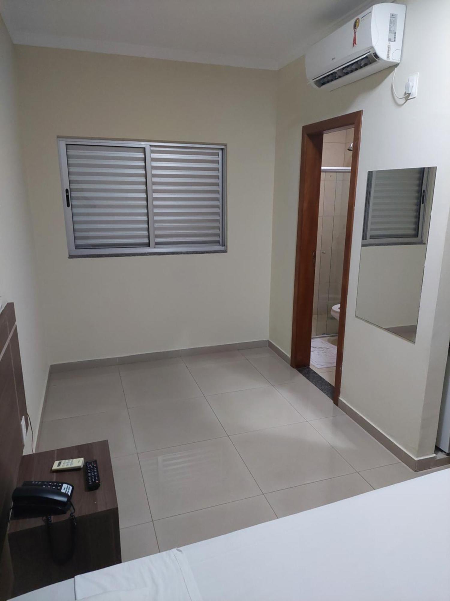 Apoema Hotel Cuiabá Extérieur photo