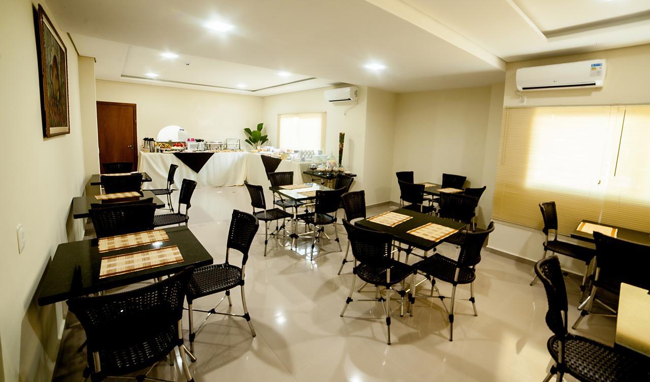 Apoema Hotel Cuiabá Extérieur photo